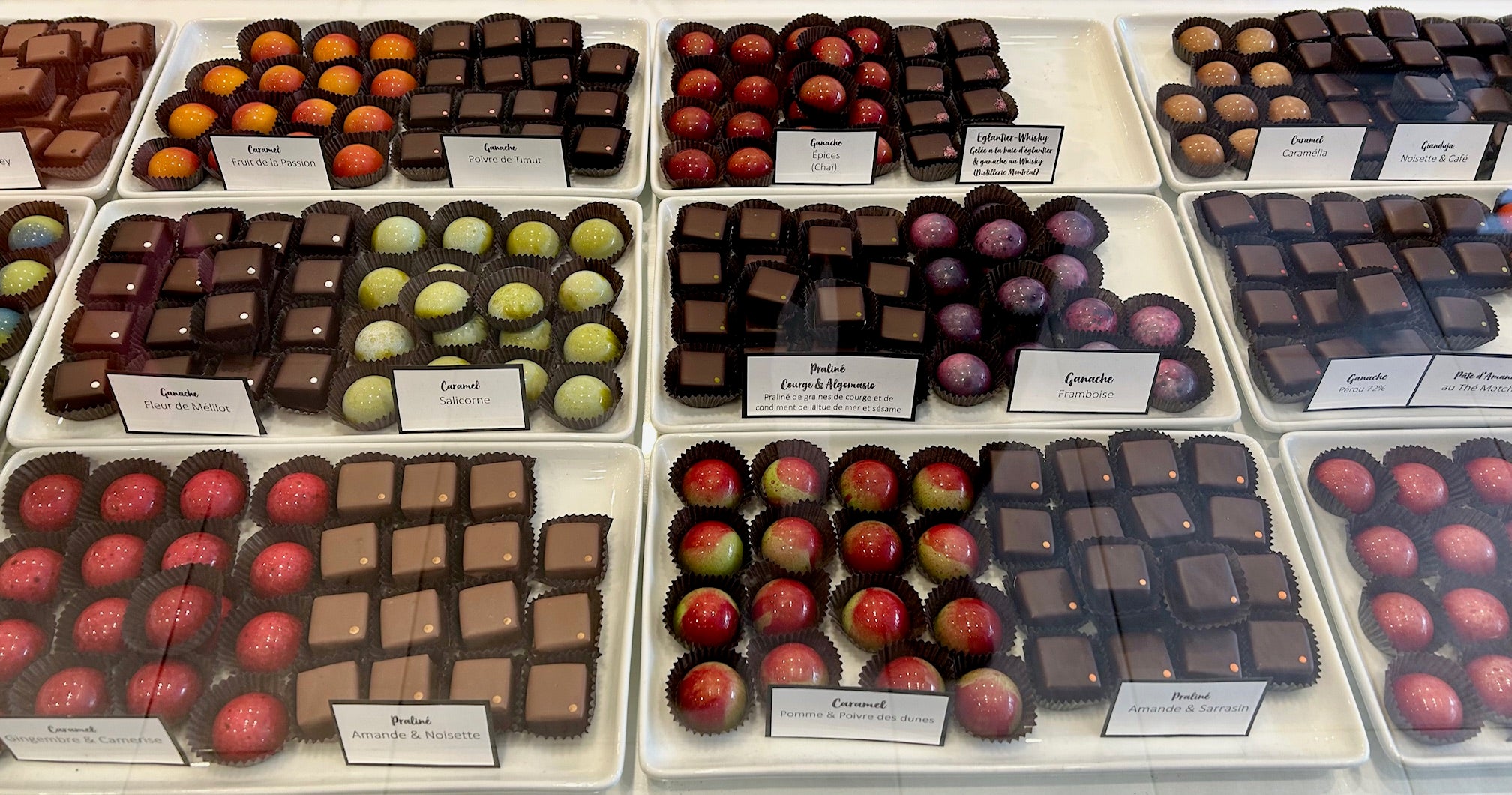 Boîte de 24 chocolats assortis